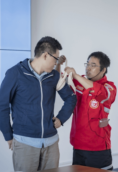 坤维科技开展应急救护培训