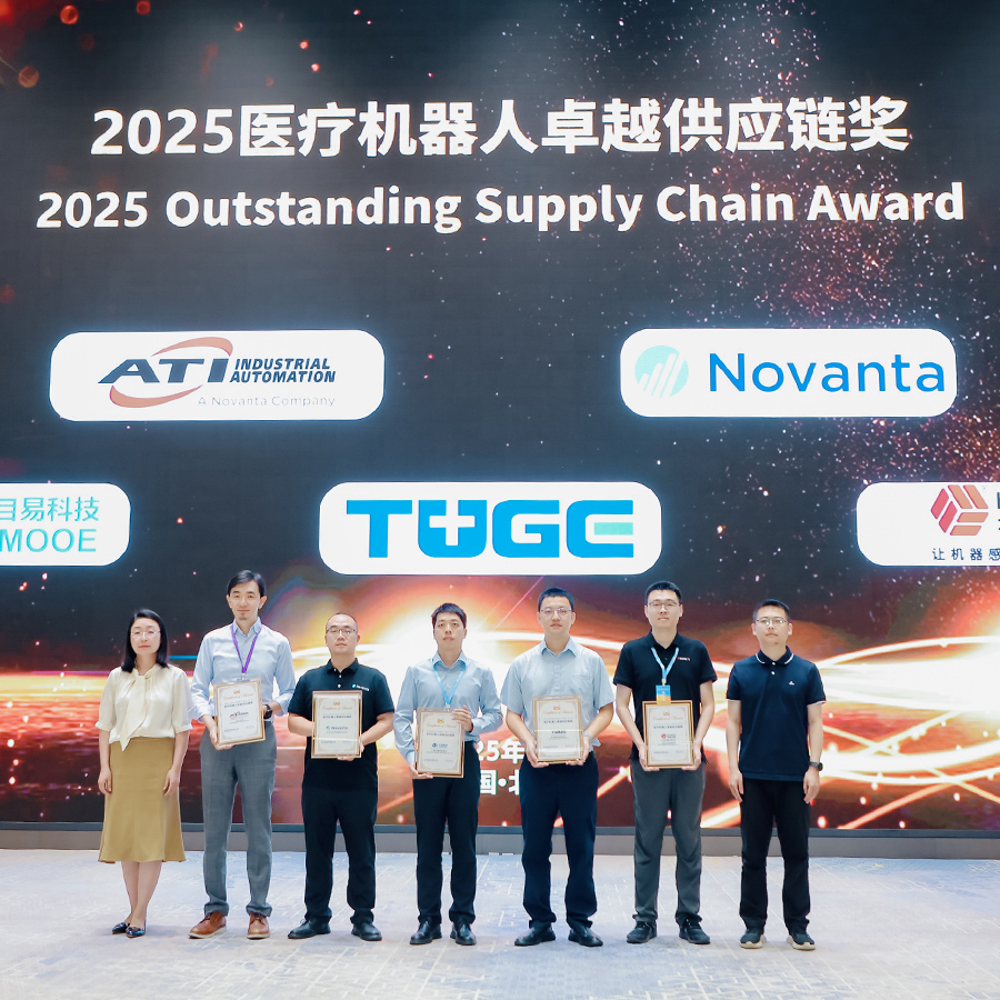 从精准力控到手术创新｜坤维科技斩获 2025 MedRobot 医疗机器人卓越供应链奖